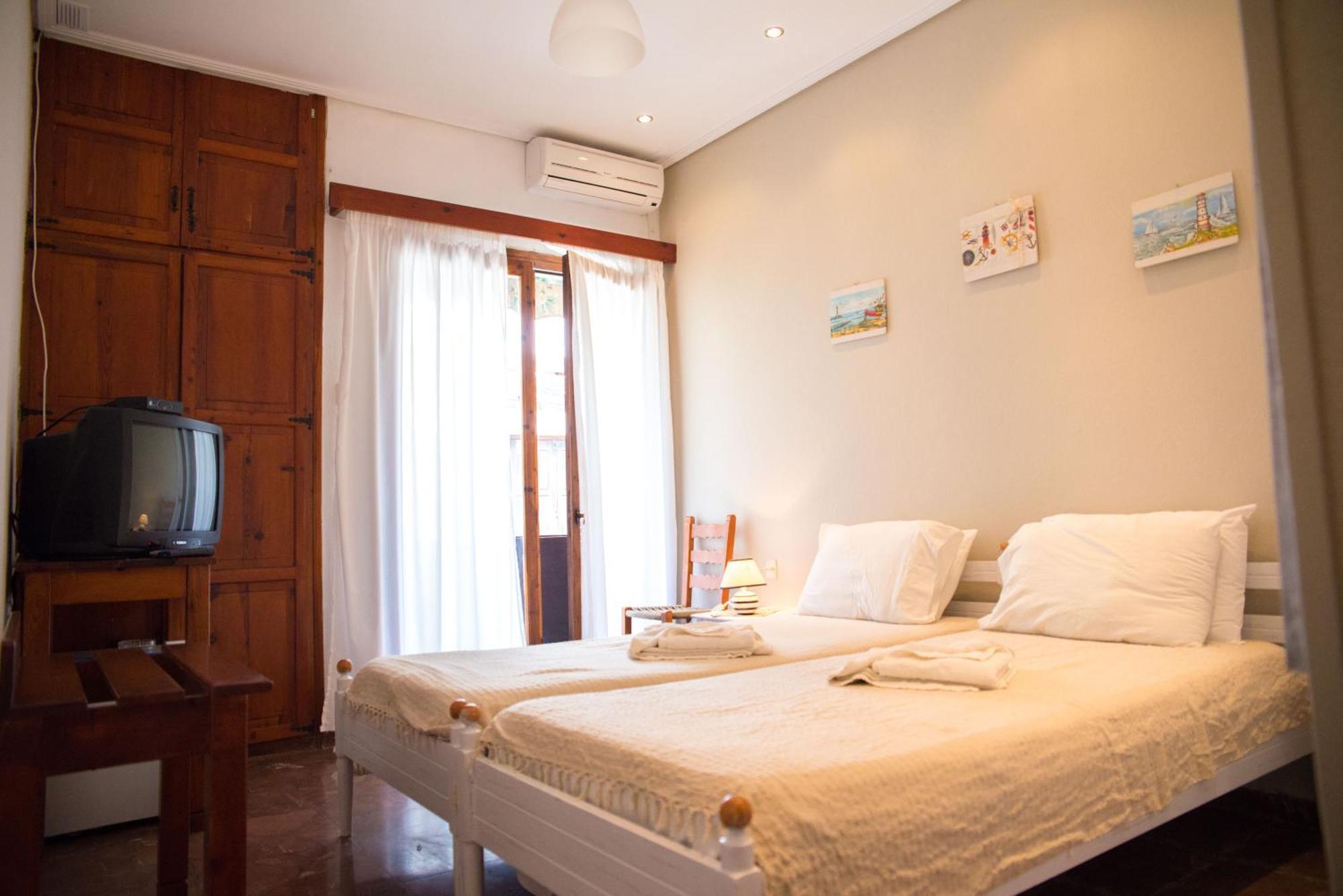 Olga Studios Áfissos Chambre photo
